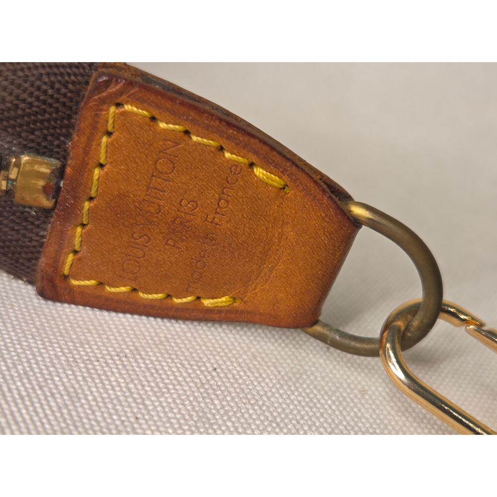 Louis Vuitton Pochette Accessoires Monogram Canvas LV Shoulder Bag AR1906 - Picture 14 of 15